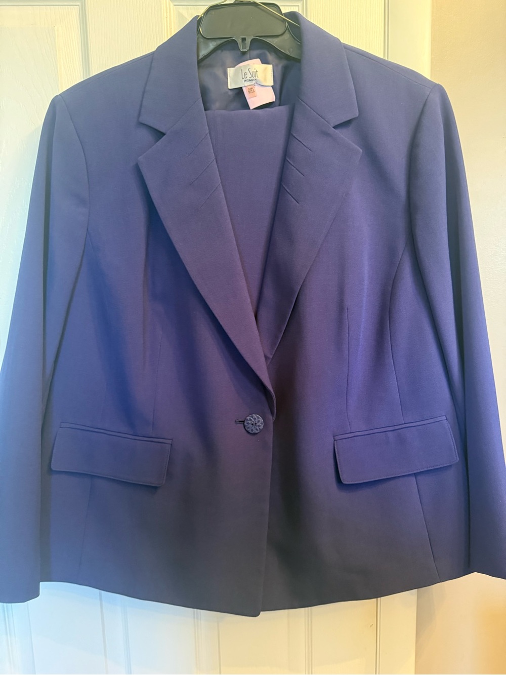 Le Suit Women's Deep Purple or deep navy Single-Button Blazer and pants suit